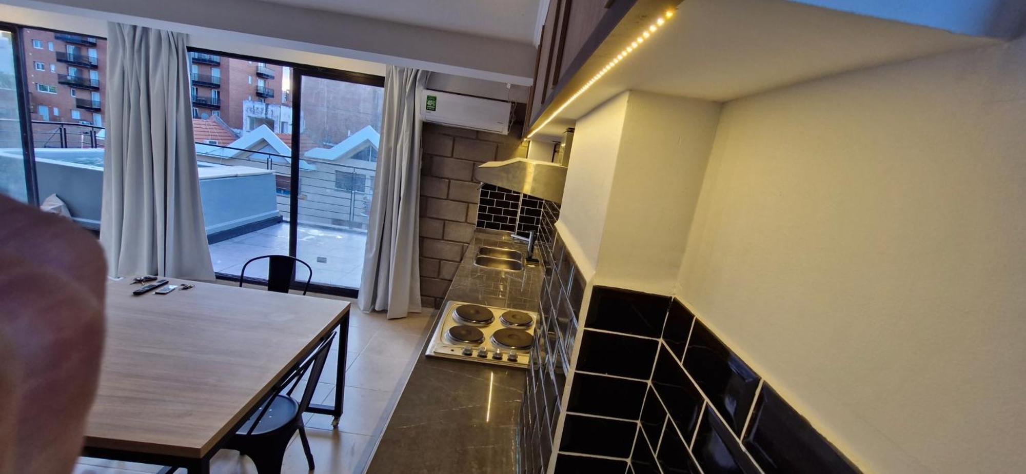 Apartment Vivisierras, Piso 3 Frente Al Lago, Centro Carlos Paz, 2 Dormitorios, 2 Banos, Pileta Privada, Premium