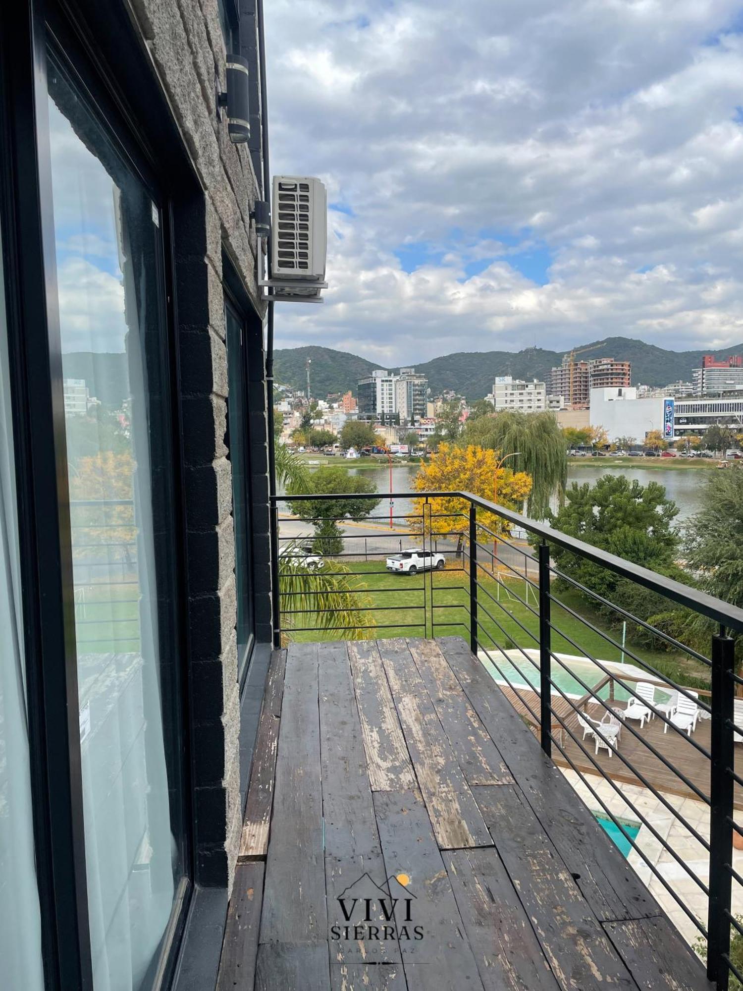 Vivisierras, Piso 3 Frente Al Lago, Centro Carlos Paz, 2 Dormitorios, 2 Banos, Pileta Privada, Premium *